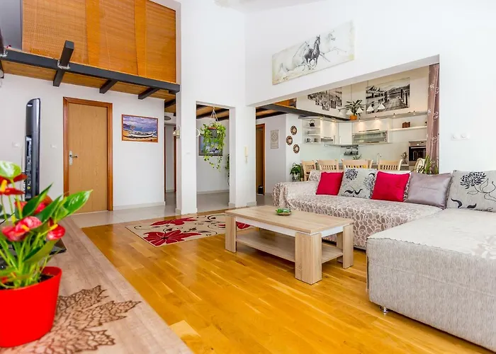 Urban Luxury Suites Juricevic