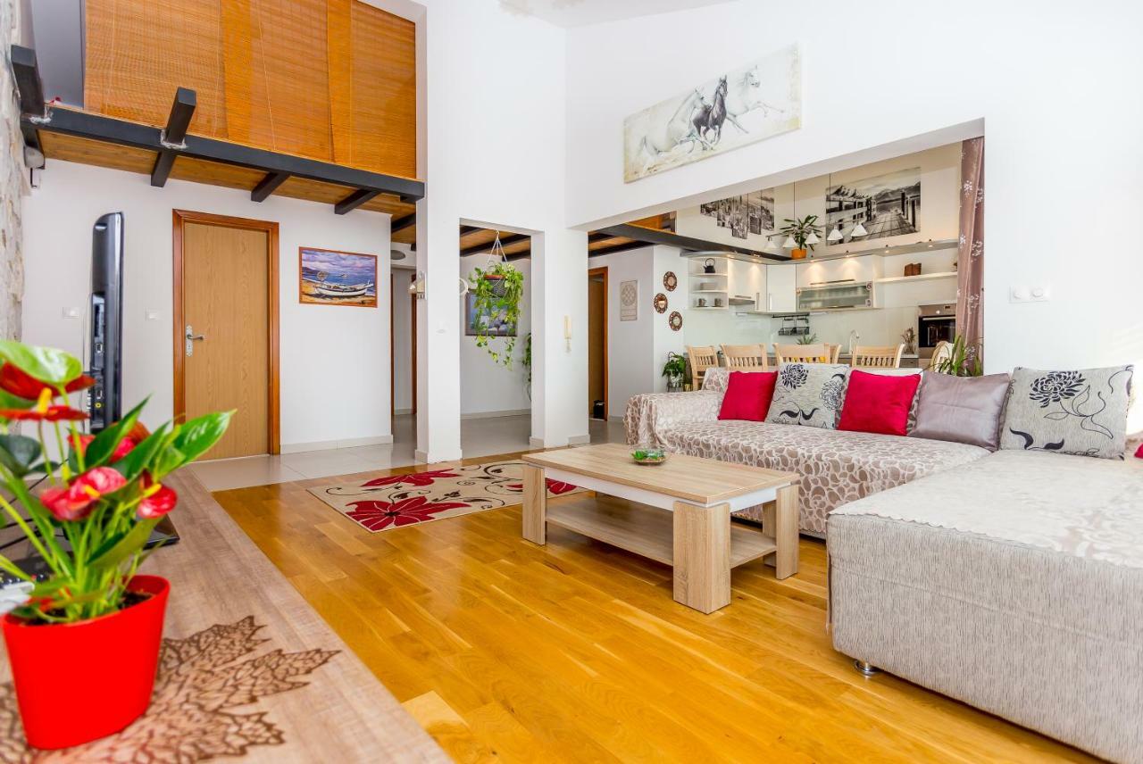 Apartment Urban Luxury Juricevic Duce