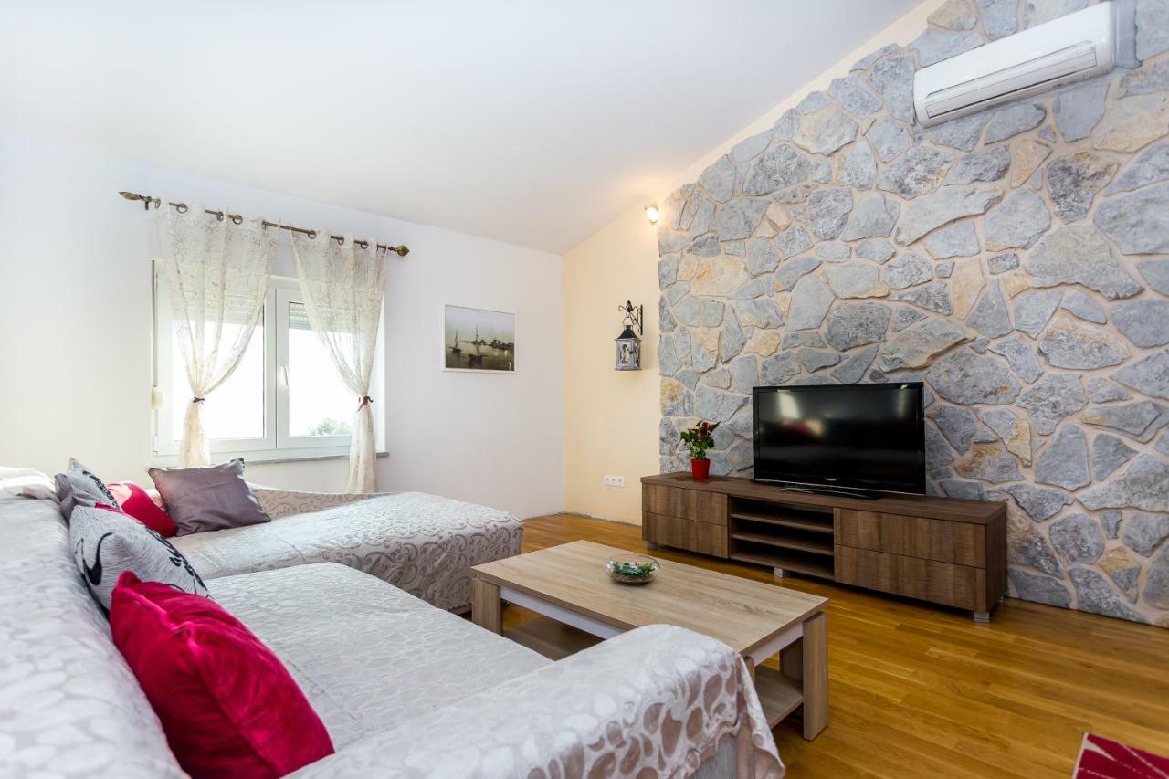 Urban Luxury Juricevic Duce